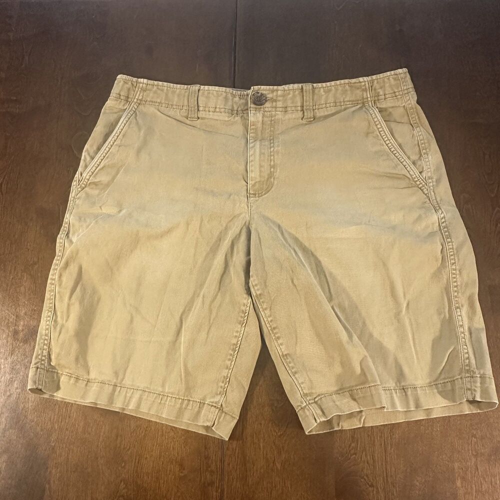 Urban Pipeline Flat-Front Chino Shorts Men Size 36 Tan Khaki Cotton Max Flex